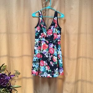 🌺Floral Skull dress Iron Fist CUTE!